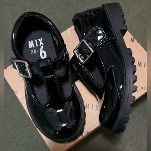 Mix No. 6 Kids Glossy Black Mary Janes